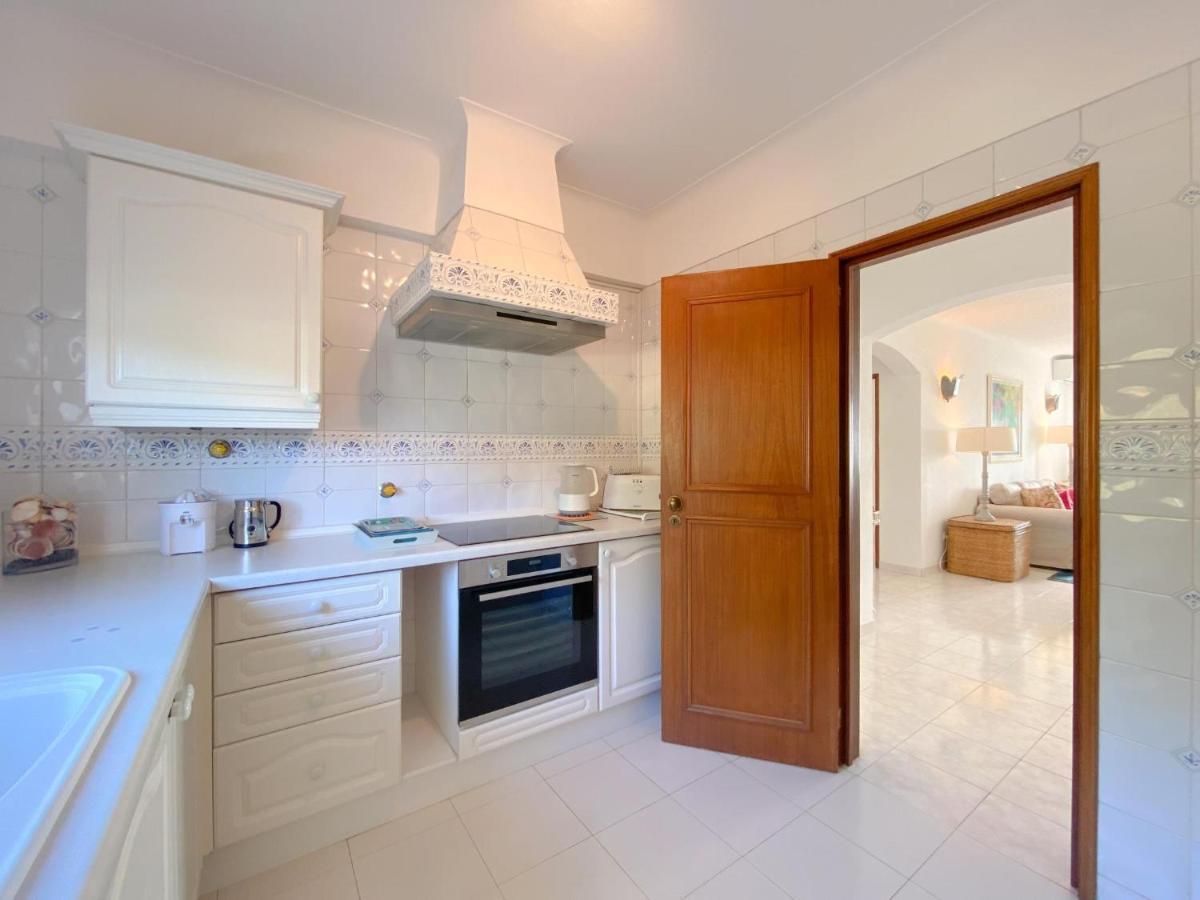 Charming Penthouse With Sea View In #1931 Appartement *